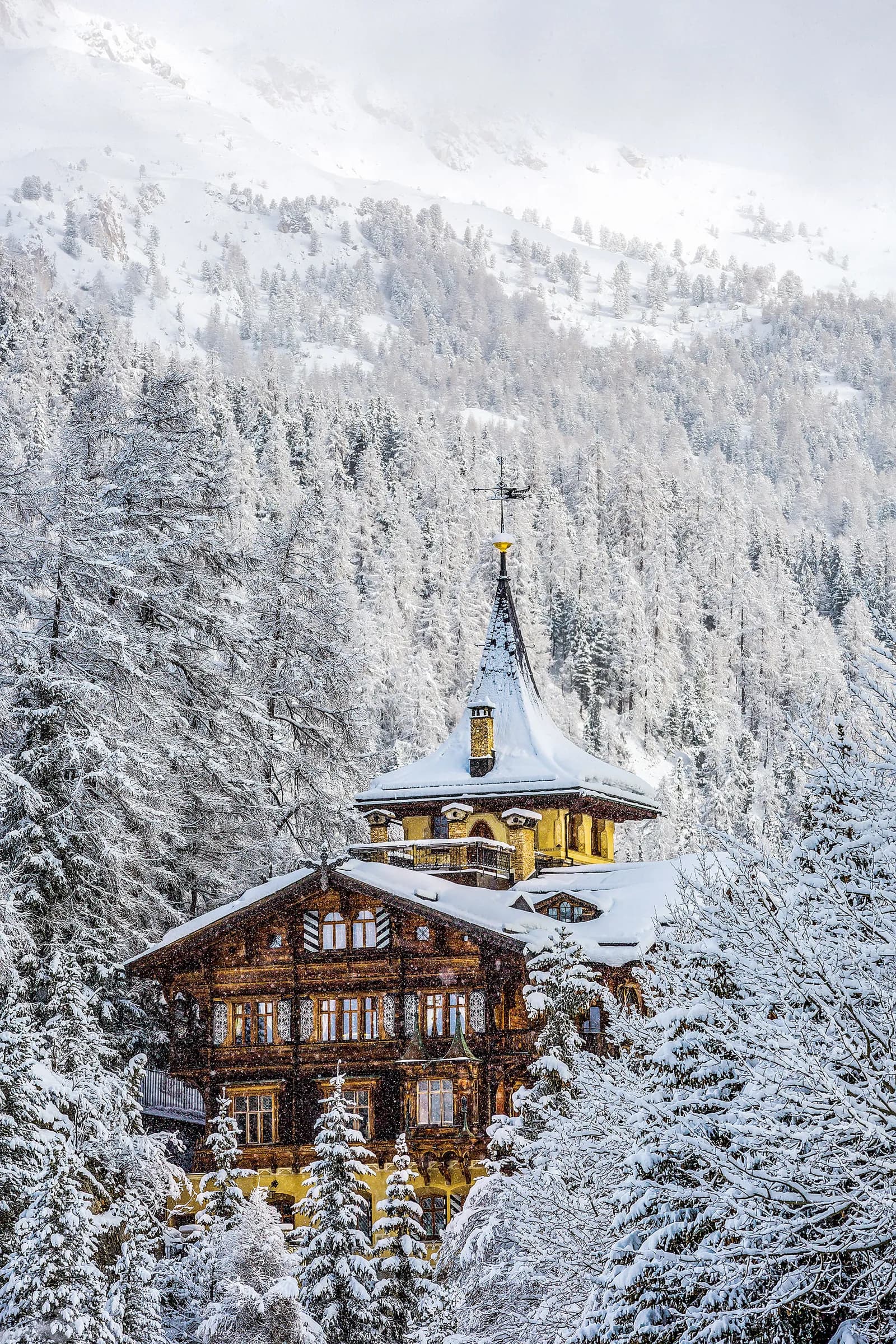 The-ICE-Race-StMoritz-Snowhouse