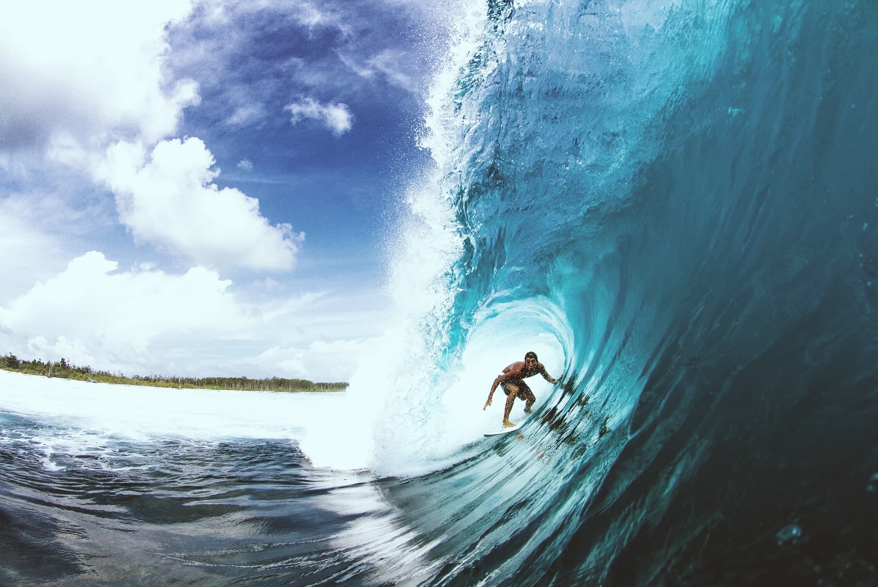 wave