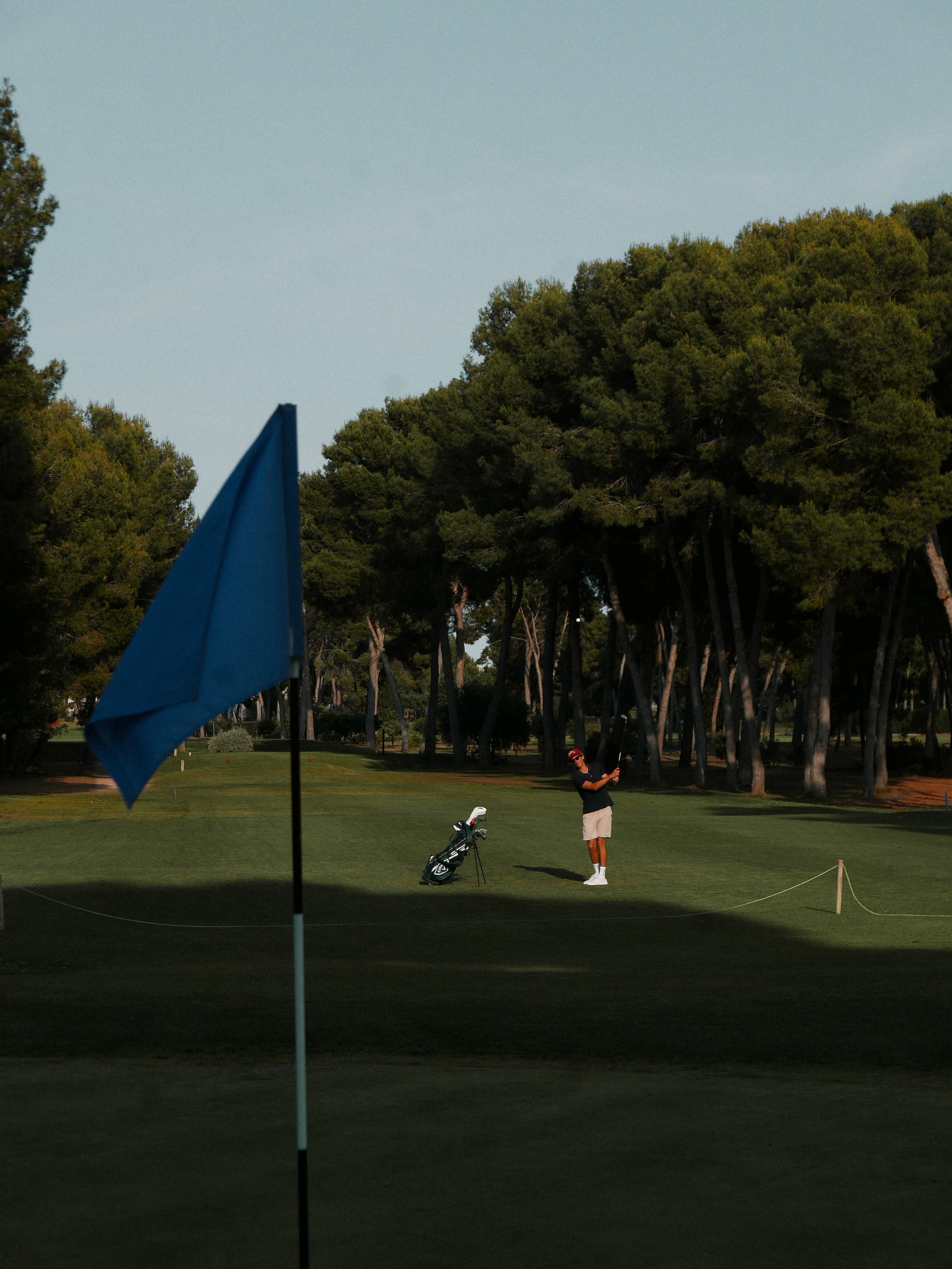 Jorge Abian aproach golf shot