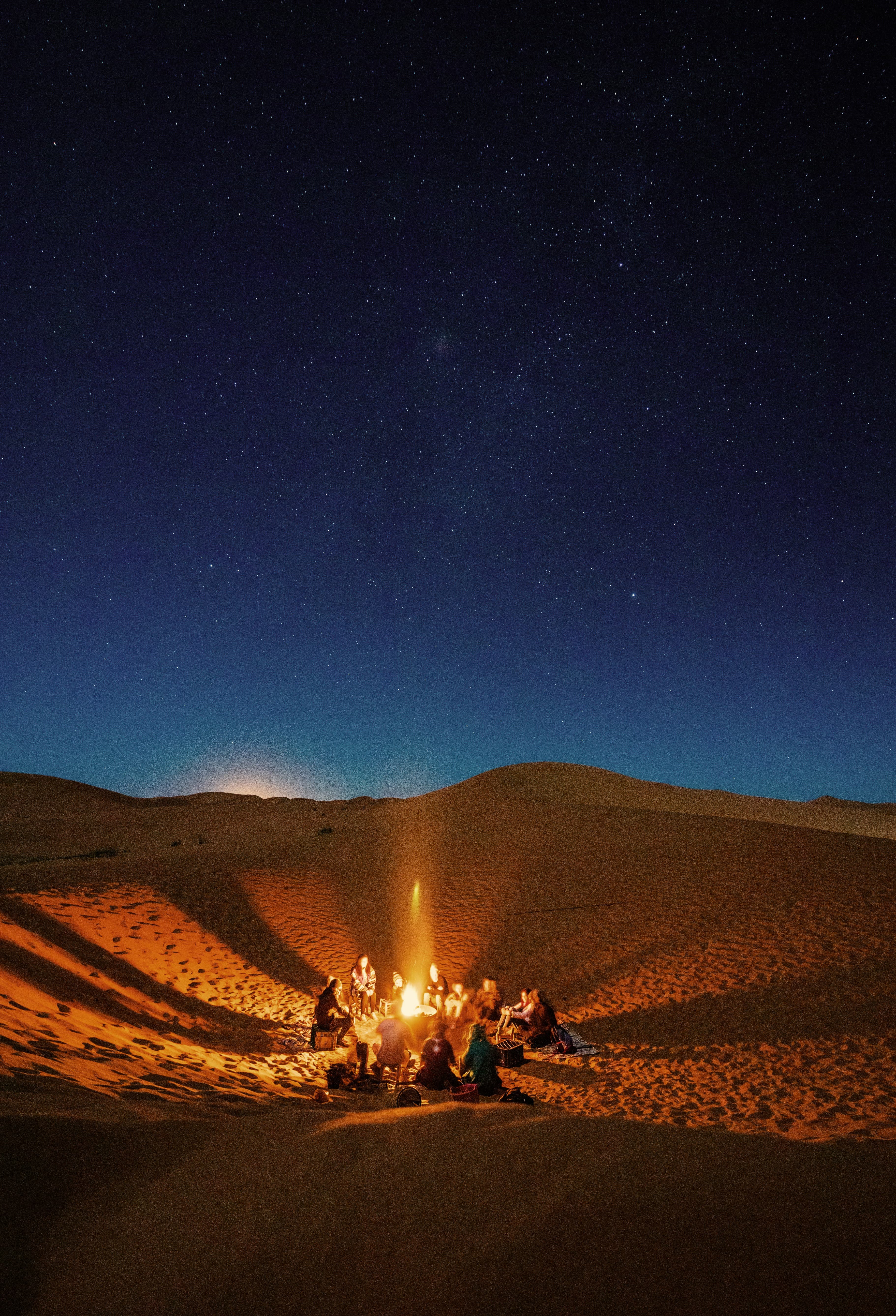 Group-fire-desert-Morocco2