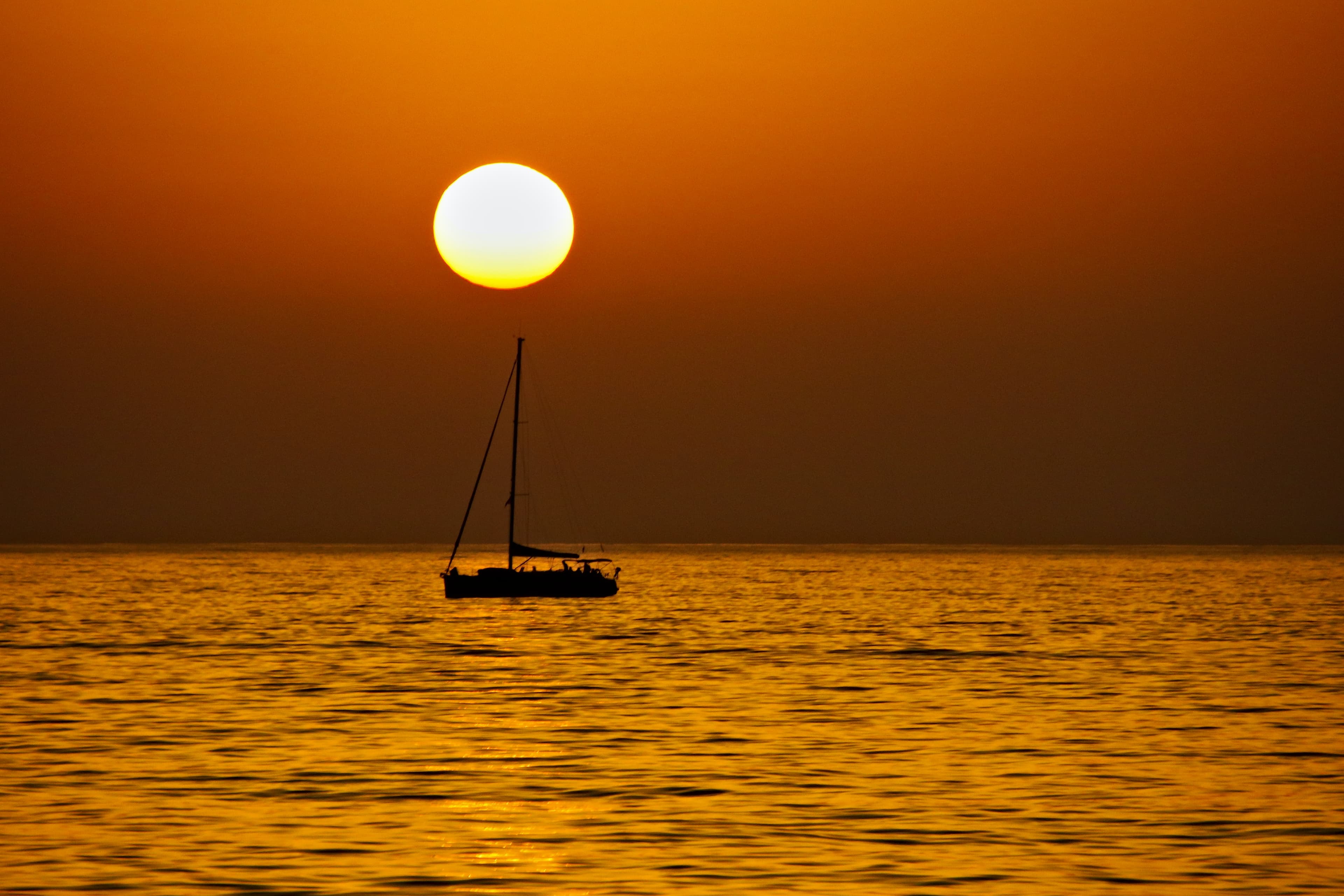 Sunset-italy-coast-aeolianislands-foil