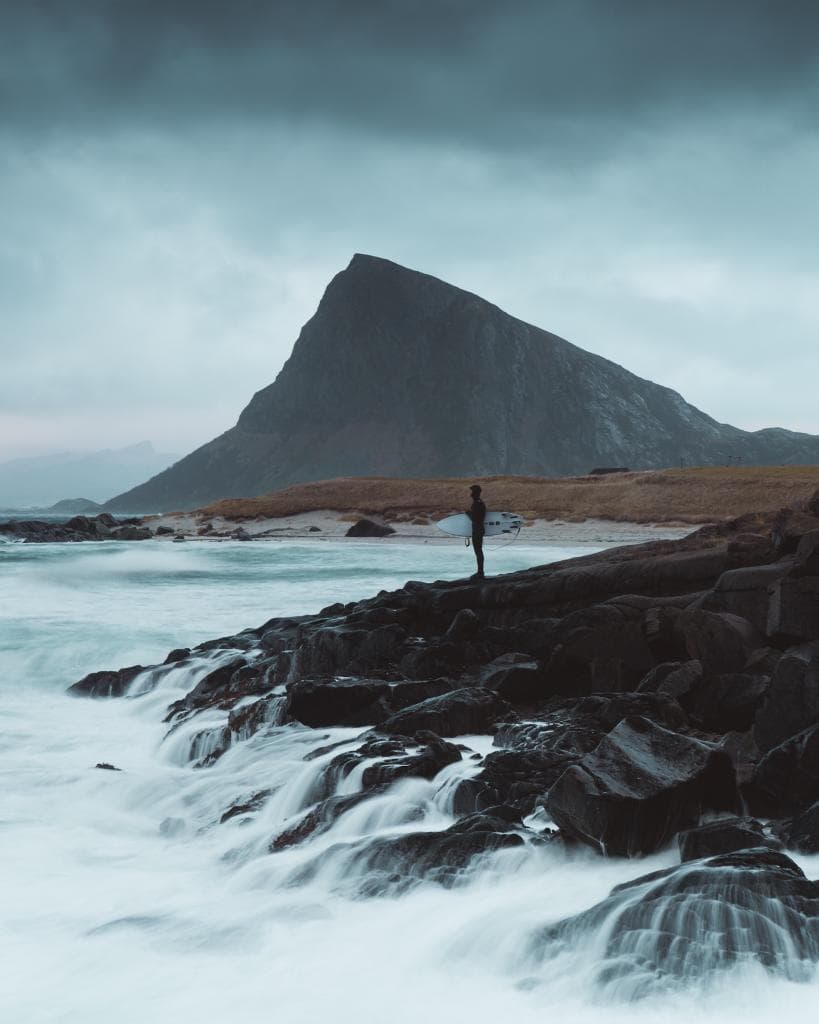 Lofoten-links-surf-and-golf-trip