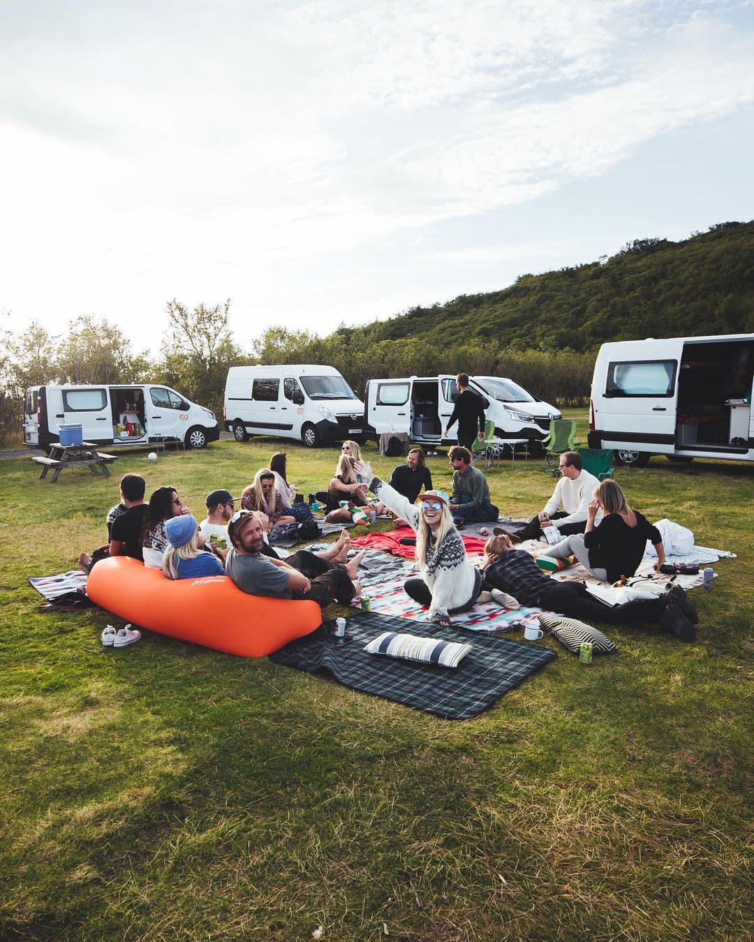 Group vanlife Iceland