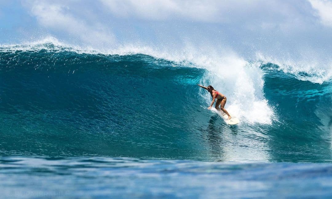 Surf Girl Maldives