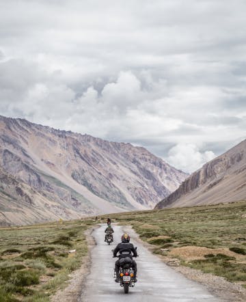 Guys on a motorcycle in the Himalayan 