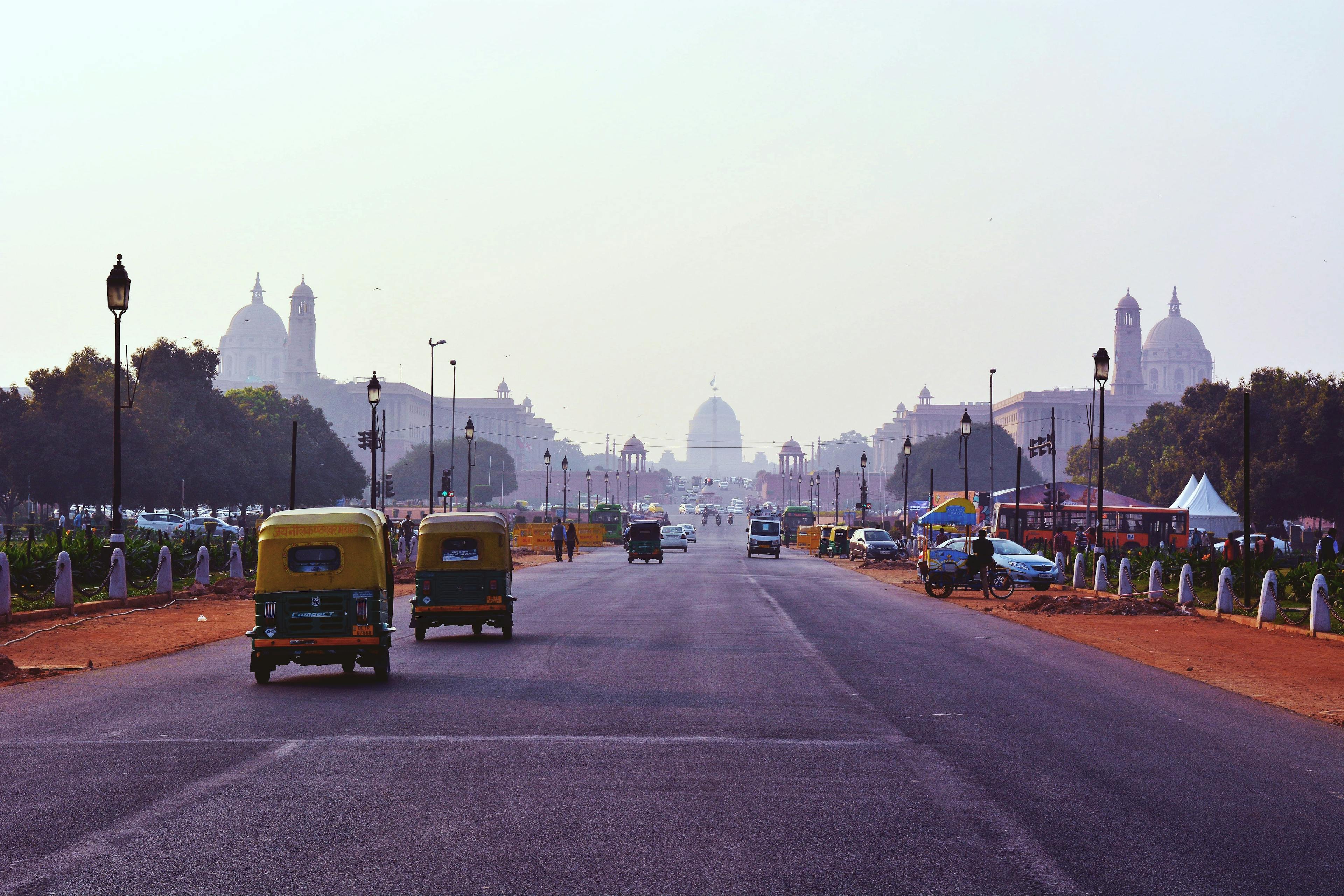 road in Delhi
