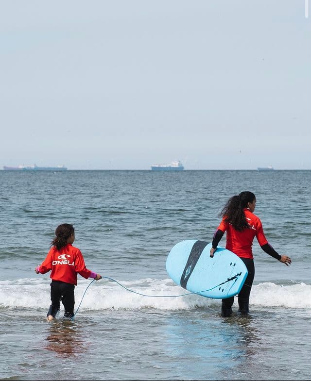 Womanofthewave-socials-post-trip-girls-surf-bilbao3
